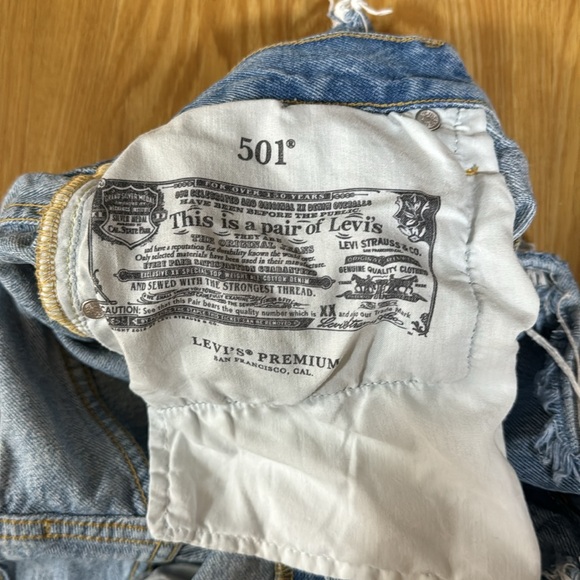 Levi’s 502 Jean Shorts Size 28 - Picture 8 of 8